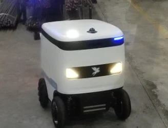 Робот-доставщик Speedybot: Эффективная транспортировка материалов и образцов для заводов по производству нержавеющей стали